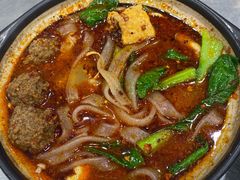 丸子粉带砂锅-清真·穆萨砂锅(大皮院店)