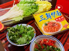 -沙胆彪炭炉牛杂煲(上海日月光广场店)