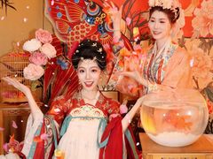 -十步汉飏国风生态馆·汉服写真自拍(银泰店)