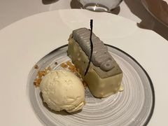 黑芝麻慕斯-福楼法餐厅FLO