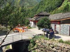-龙潭峡谷漂流