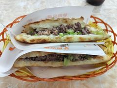 -河间正宗驴肉火烧(听海居店)
