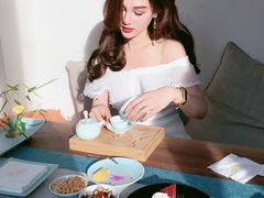 -梅间堂茶馆(绿地缤纷城店)