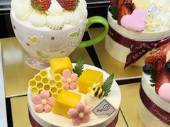 -花花卷卷·鲜食蛋糕(静安久光百货店)