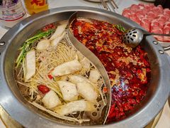 -沸炉重庆老火锅(军事博物馆店)