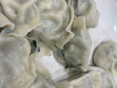 -周家大连水饺(美专校街店)