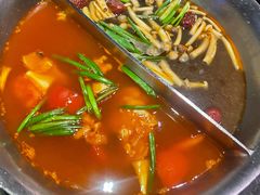 双拼锅底-湊湊火锅·茶憩(新中关购物中心店)