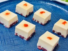 鲜奶红豆糕-品海楼·大连海胆锅贴馆(东港店)