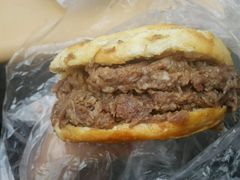 -老西关黄老太牛肉烧饼