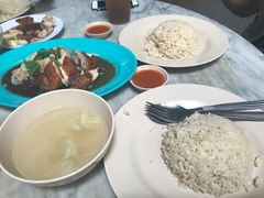 -伍秀泽海南鸡饭茶室