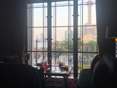 景观位-L'ATELIER de Joel Robuchon(外滩18号店)