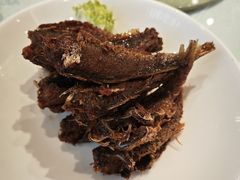 五香梅子鱼-品悦酒店(三林古镇店)