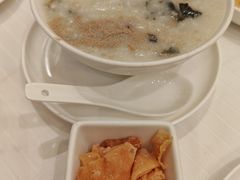 陈贤菜干排骨粥-美心皇宫(绿杨坊店)