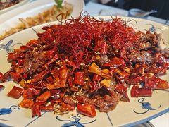 -八府香鸭·啫啫煲(华山路店)