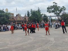 -七彩云南欢乐世界