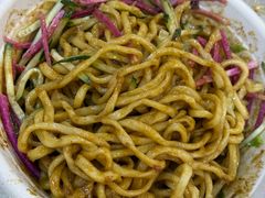 -黑八私房老北京炸酱面