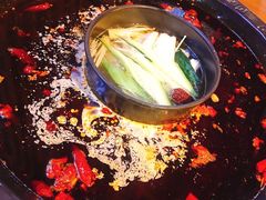 -舒家大院重庆老火锅(纪念塔店)