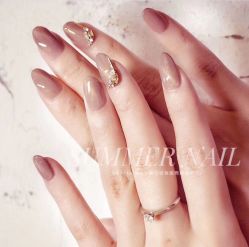 -摩睫+皮肤管理·科学美容中心