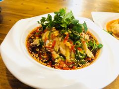 -老东镇啤酒屋海鲜加工·蒸汽海鲜·海鲜烧烤(台东店)