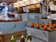 -圣丰索菲特·2 On 988 Café 自助餐厅