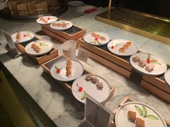 -雍和会海鲜姿造自助(湖东路店)