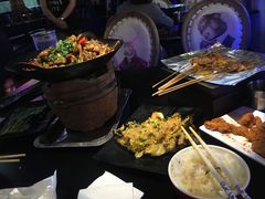 -西街夜油条·麻团包乌饭