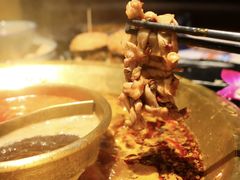 -哥老官重庆美蛙鱼头(五角场合生汇店)