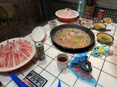-伍师兄市井火锅(东部星悦天地店)