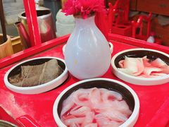 -谭鸭血老火锅(七宝万科广场店)