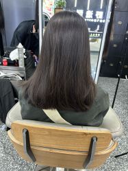-藤野造型·烫·染发型设计店
