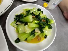 油渣炒青菜-沪依小酒馆心意菜
