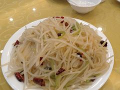 -凯盛食府(右玉小吃街店)