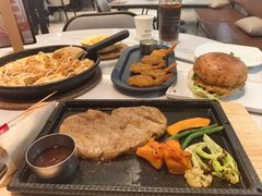 -必胜客(欧亚卖场店)