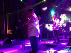 iphone_upload_pic-湖景温泉