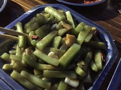 -舌尖上的石棉何雨露烧烤