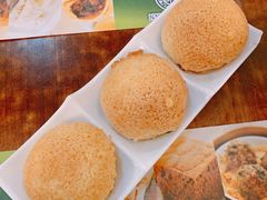 酥皮焗叉烧包-添好运点心专门店(深水埗店)