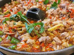 -兔行天下-鸿鹤鲜锅兔(中海国际店)