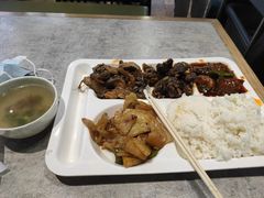 -小夫妻烤肉拌饭