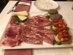 -奥斯特牛排馆(美第奇宫店)