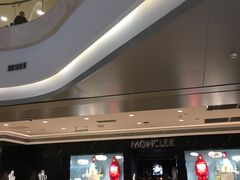 -MONCLER(武汉国际广场店)