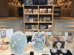 -光海书局(南京东路第一百货店)