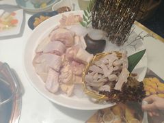 -洪氏嗨捞·猪肚鸡火锅(阳光天地店)