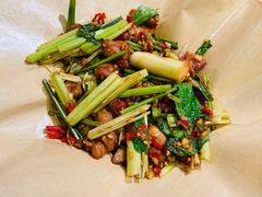 清迈油呛香茅鸡-迷你椰·泰式大排档(共康店)