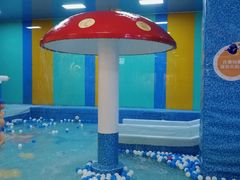 -楠木种子游泳馆(李沧万达店)