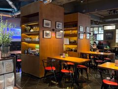 -JINNS锦时 steak&pizza(浸信会礼拜堂旧址店)