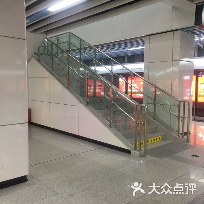 地铁二号线麦岛站