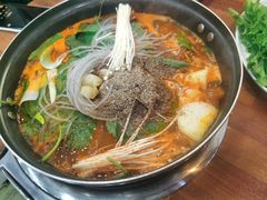 -元堂脊骨土豆汤(明洞2号店)