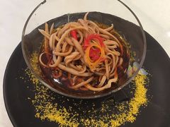 -南京双门楼宾馆(盐仓桥地铁站阅江楼店)