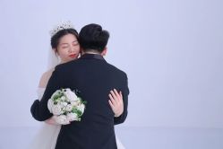 -金夫人婚纱摄影(华南店)