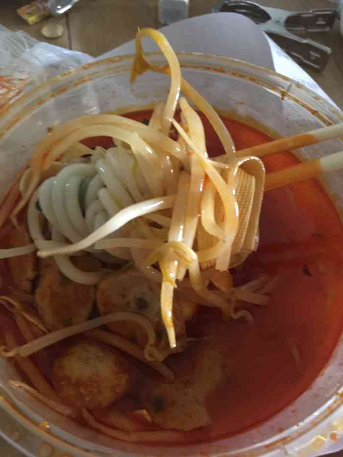 云南过桥米线-"好吃好吃,离家近,方便实惠,跟大学食堂价.